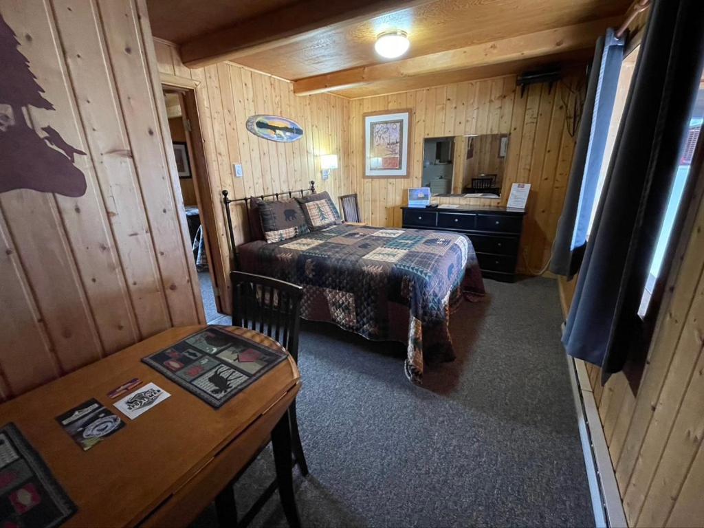 Sportsman Lodge Melrose Mt 뷰트 외부 사진