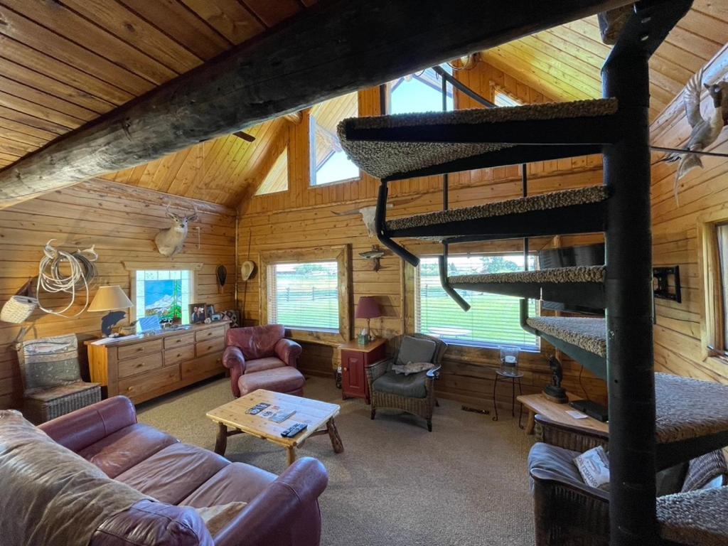 Sportsman Lodge Melrose Mt 뷰트 외부 사진