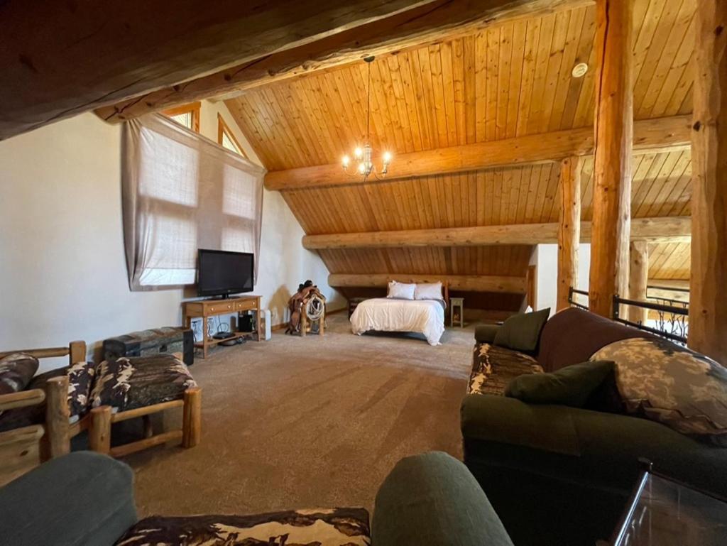 Sportsman Lodge Melrose Mt 뷰트 외부 사진